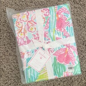Pottery Barn x Lilly Pulitzer Full Size Sheet Set in Orchid